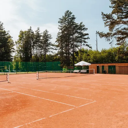 Station touristique Jablon Lake 3*